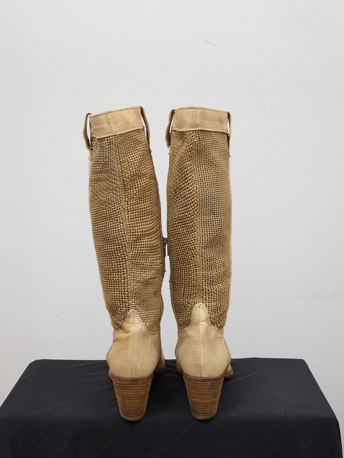 Vero Cuoio Tan Knee High Boots