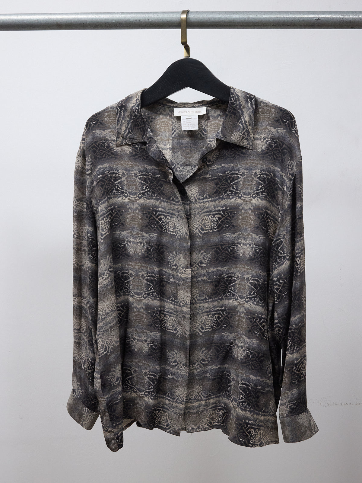Jones New York Long-sleeve Patterned Button Up Blouse -