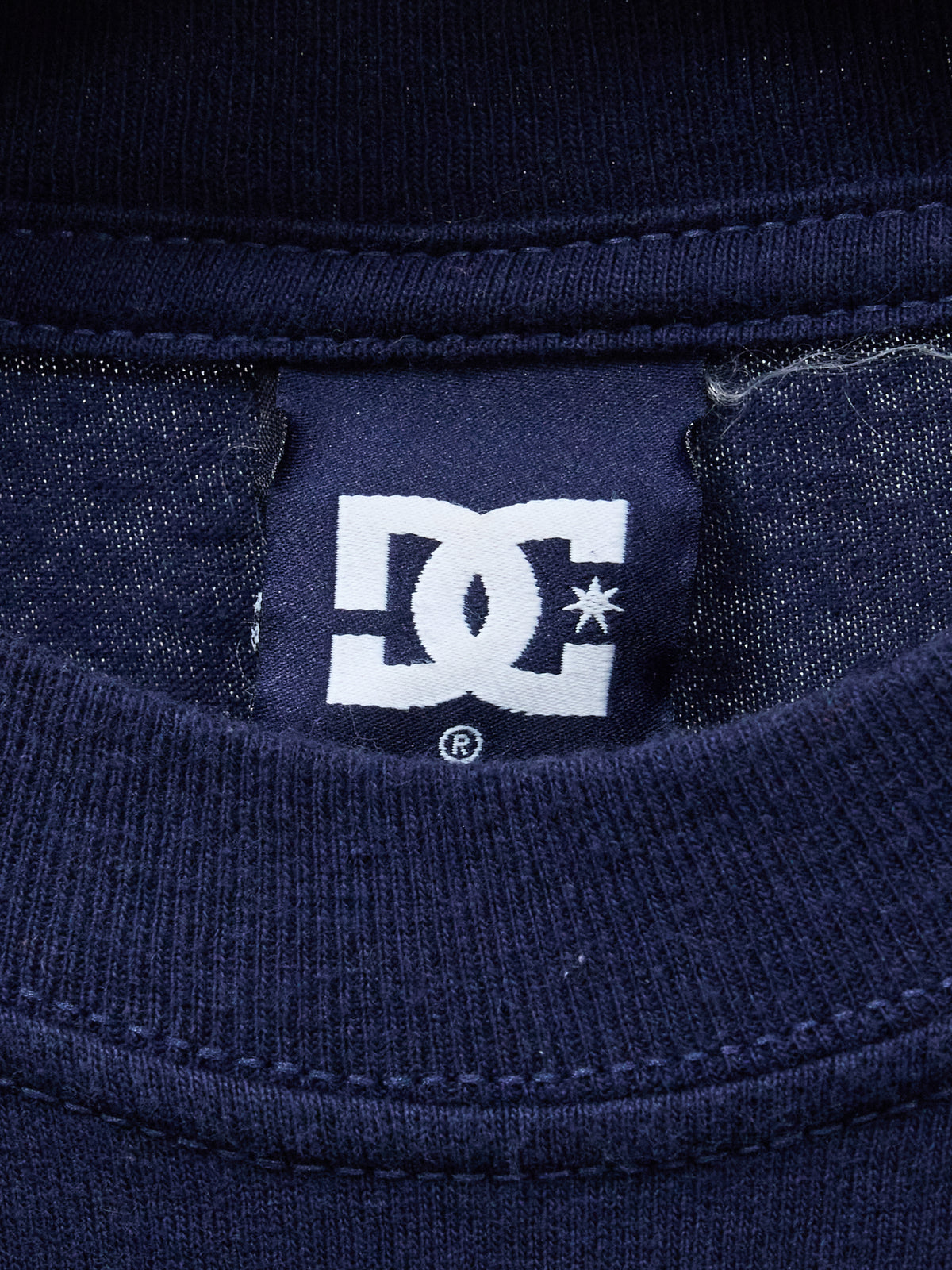 DC Shoes Logo Long-sleeve Tshirt in Navy -