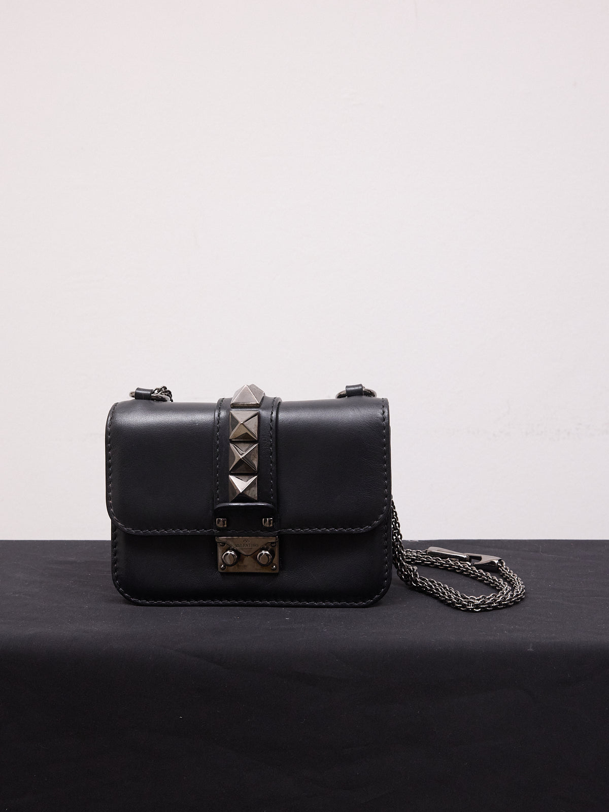 Valentino Garavani Glam Lock Leather Clutch Bag
