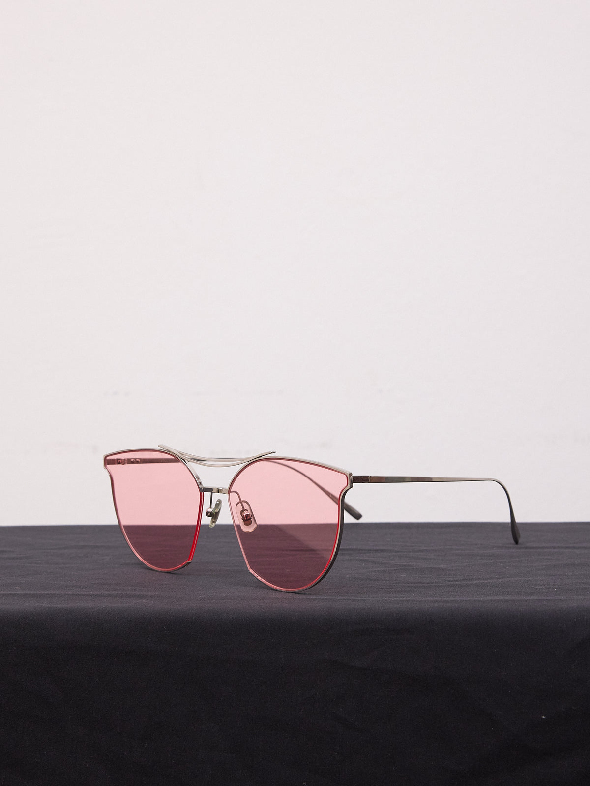 Gentle Monster Kong Type 2 Sunglasses in Pink