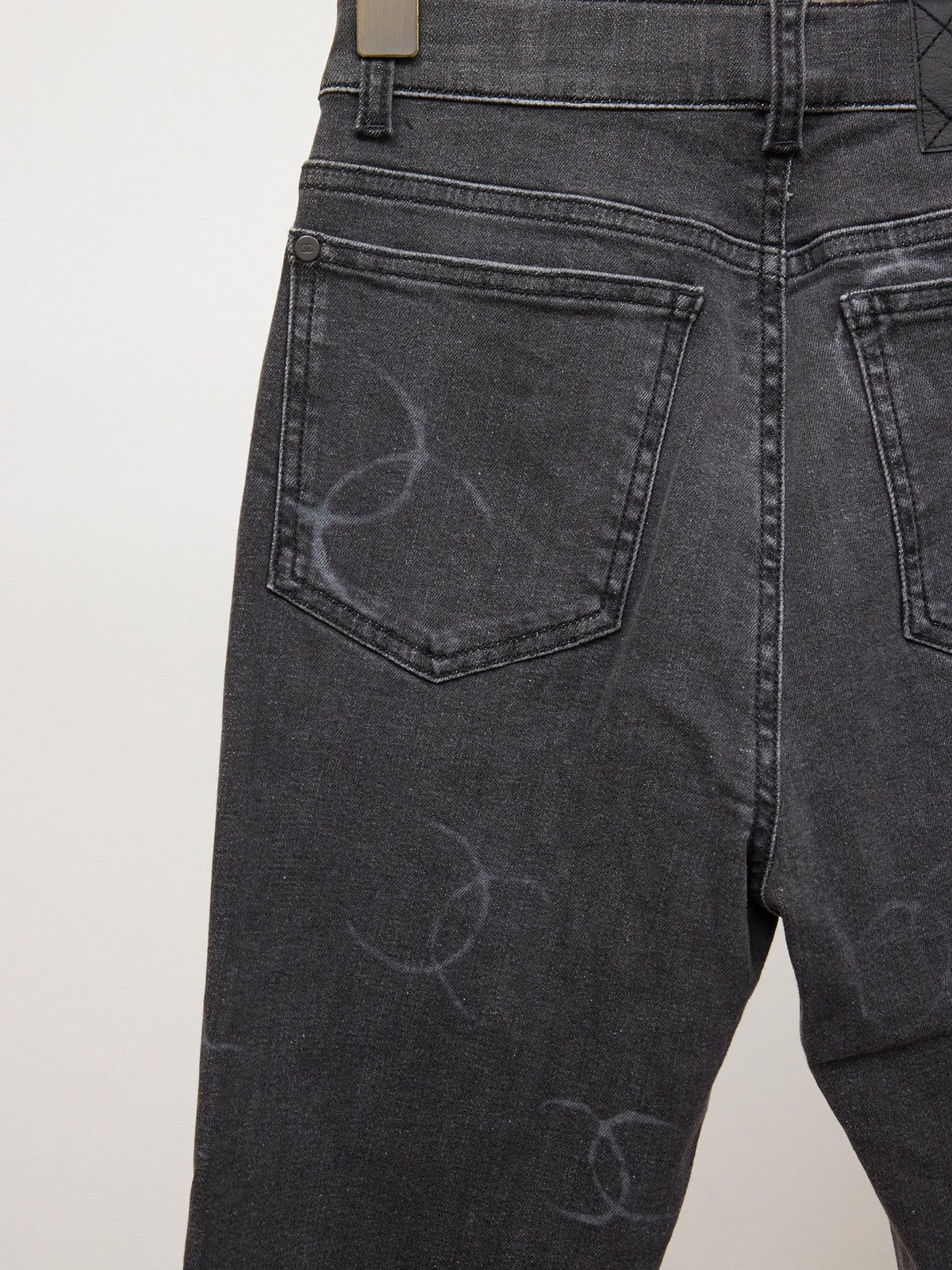 Chanel CC Logo Grey Skinny Jeans