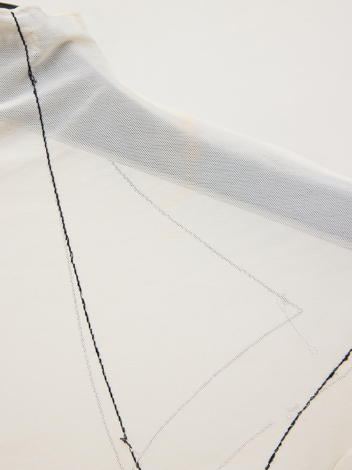 Hyein Seo Mesh Off-white Black Line Top
