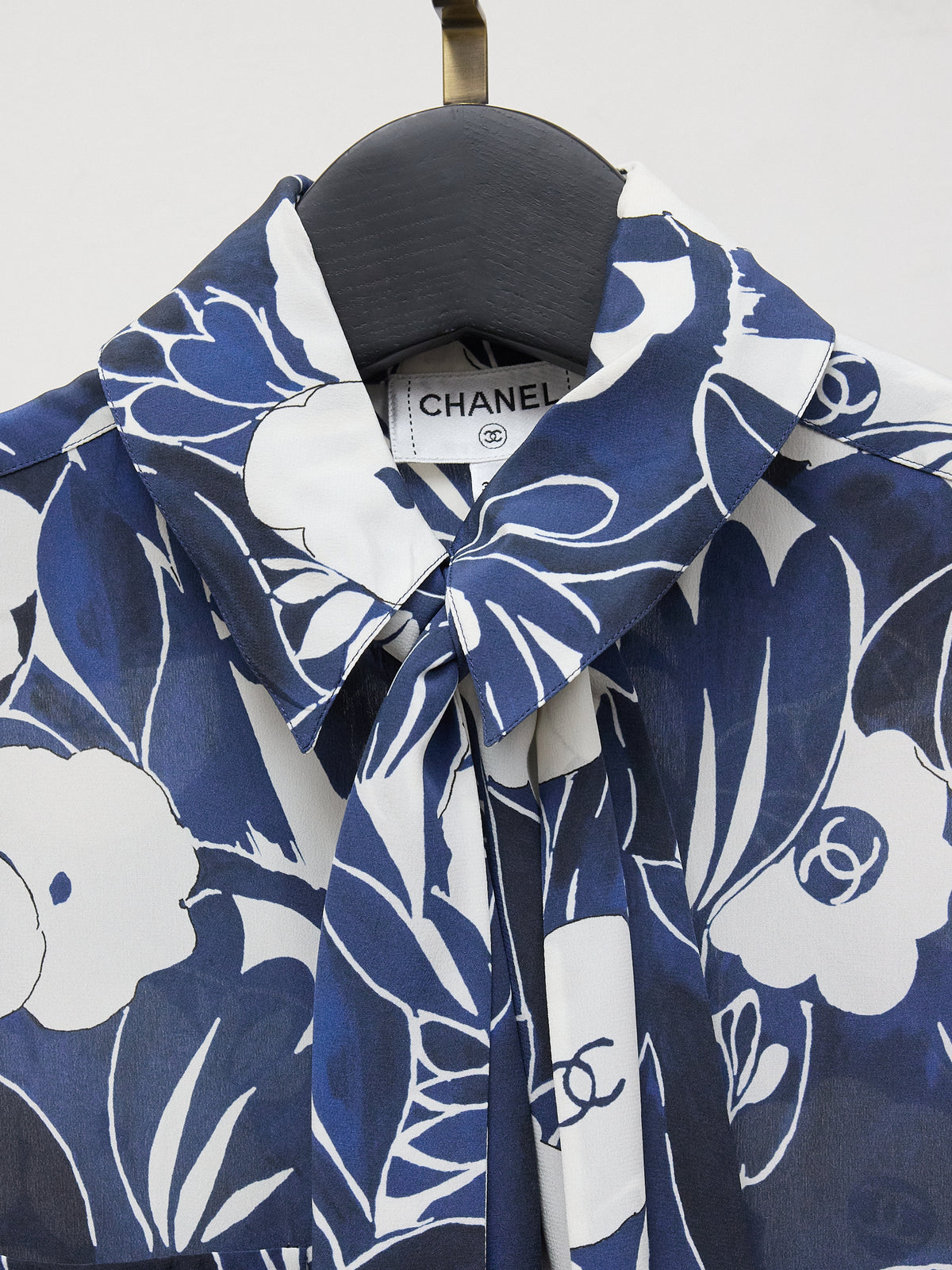 Chanel 22B Camélia Pattern Blouse