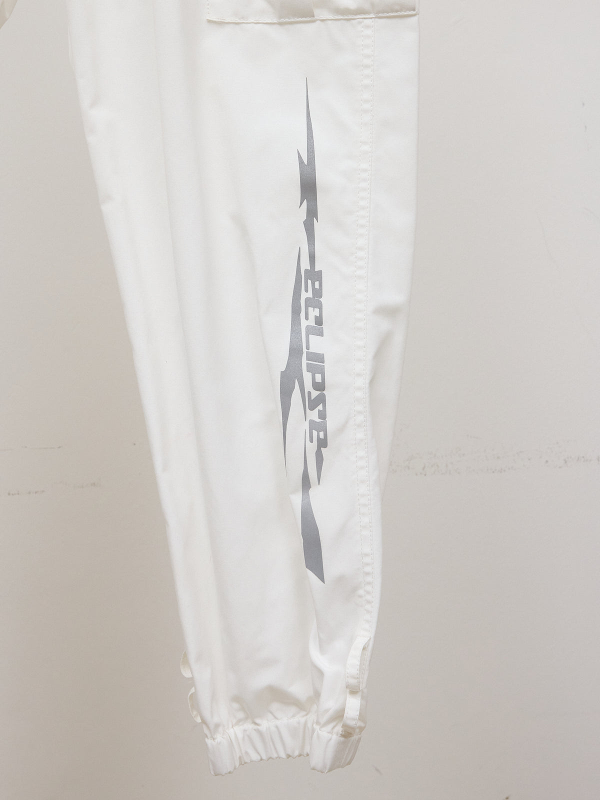 Hyein Seo White Cargo Pants
