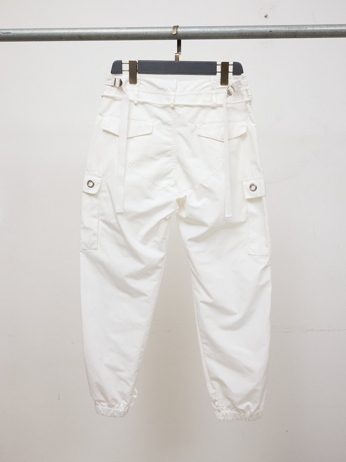 Hyein Seo White Cargo Pants