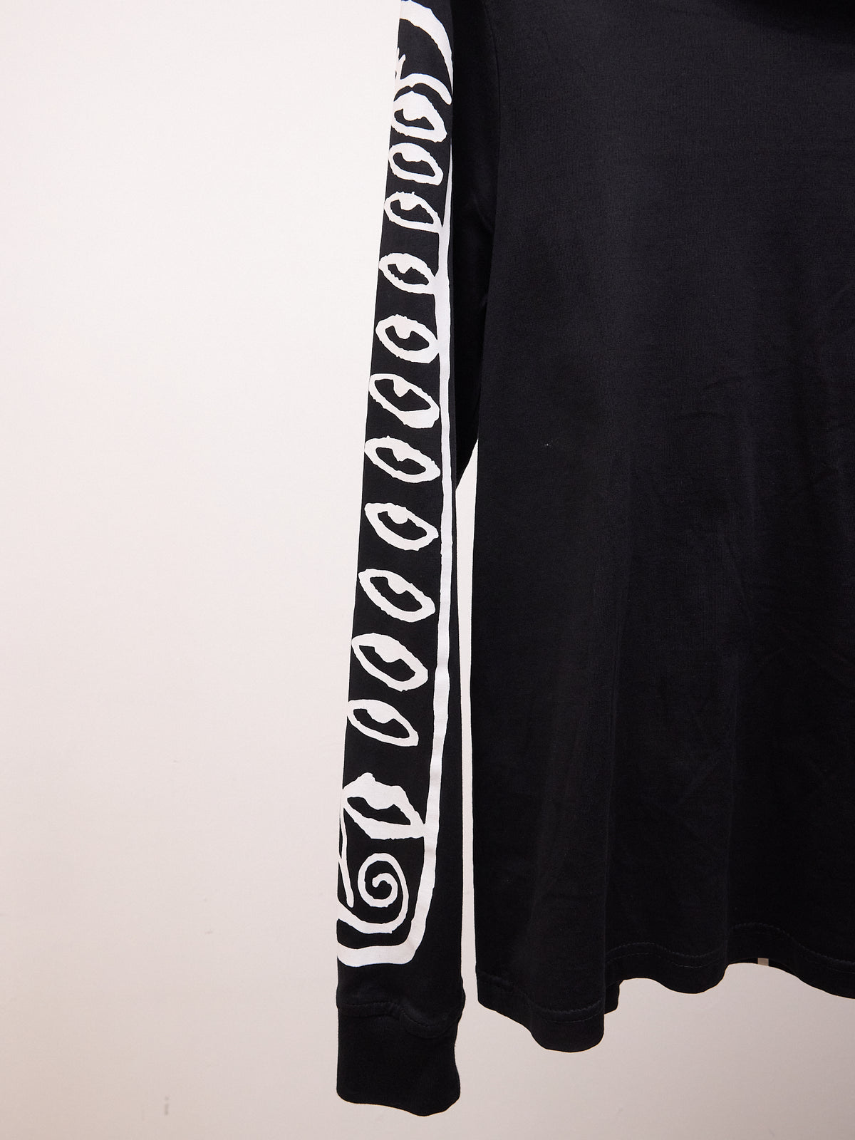 Haculla Printed Long Sleeve in Black