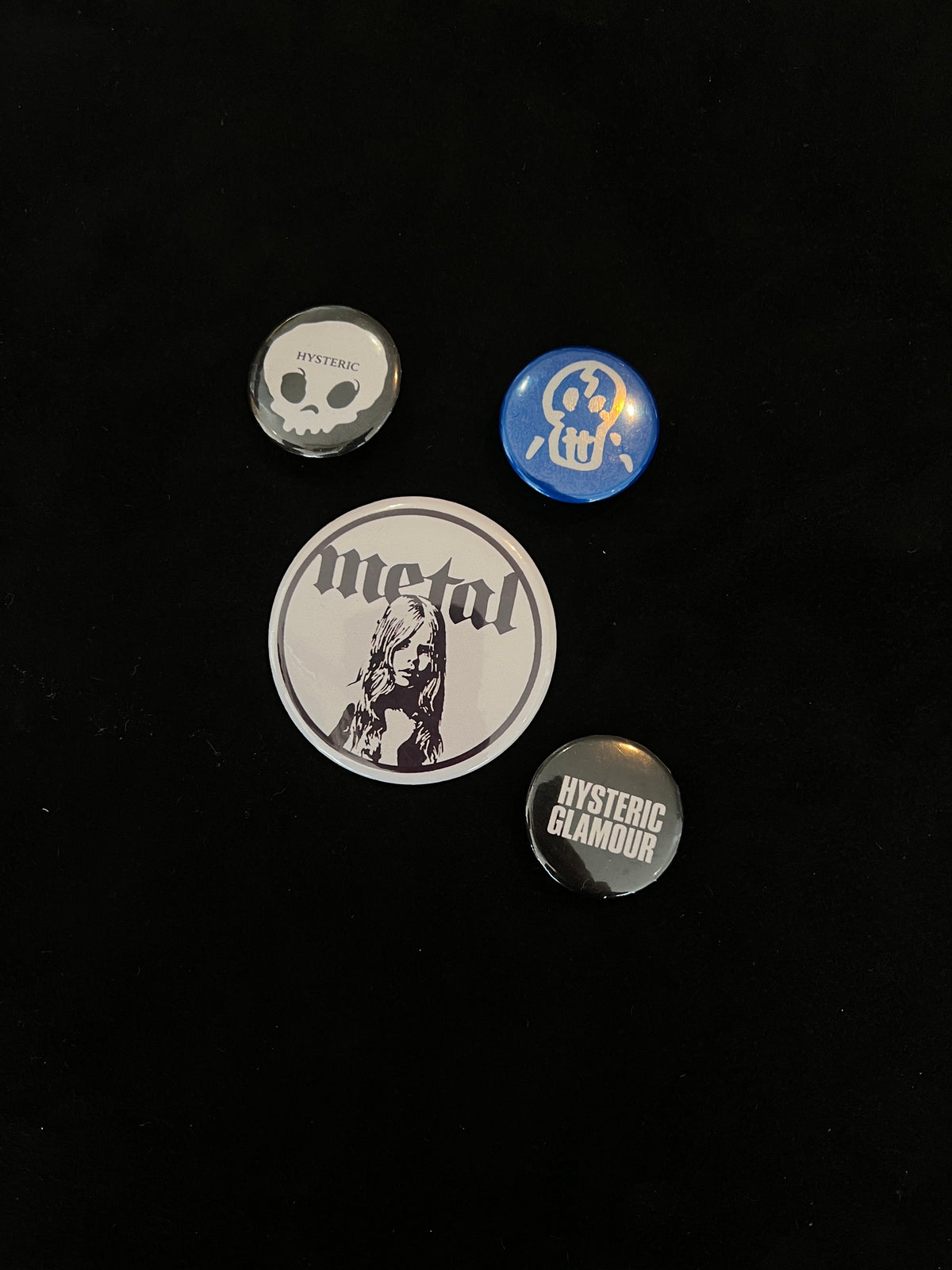 Hysteric Glamour Pins