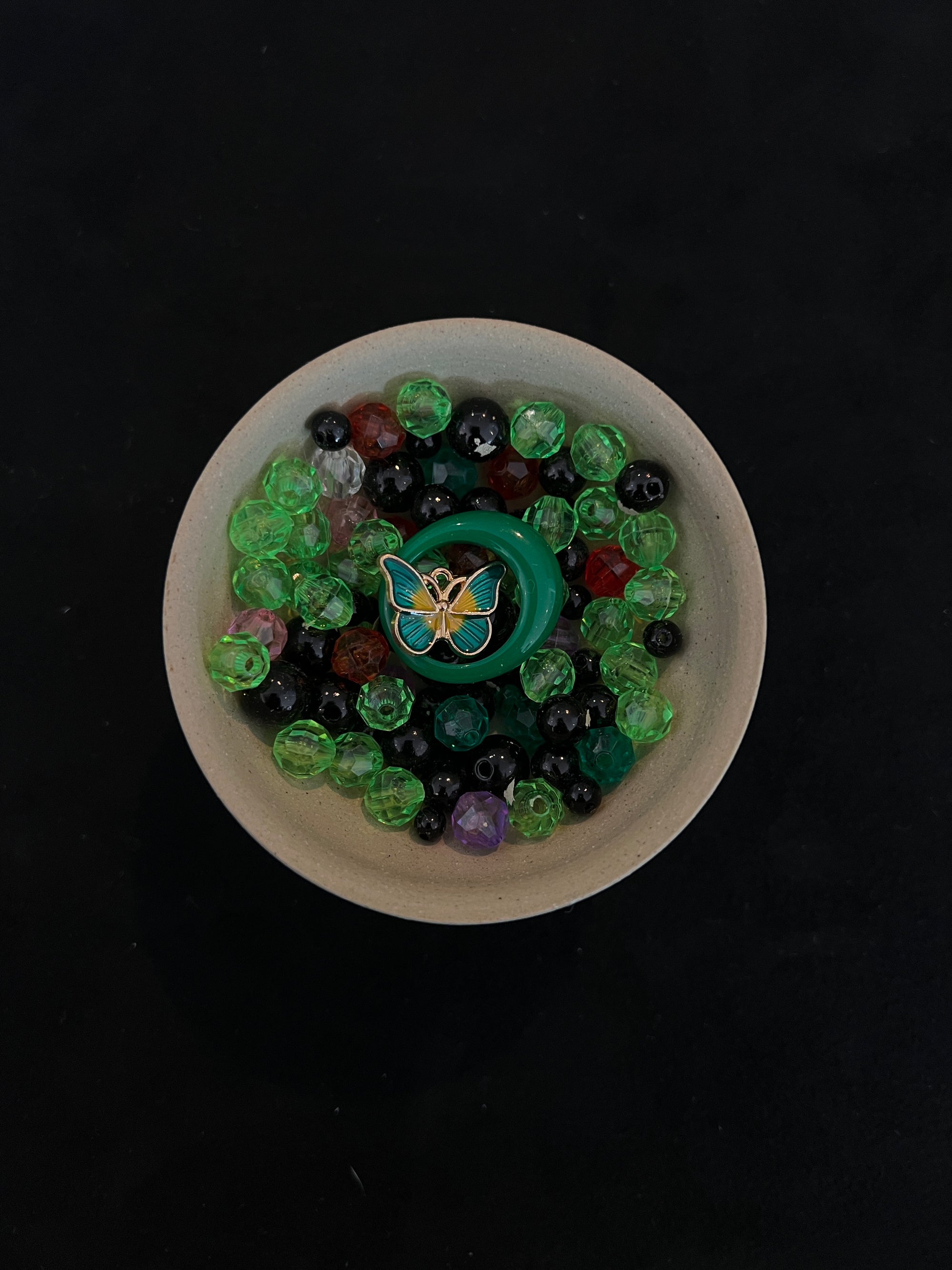 Green Beaded Plastic Necklace DIY Kit