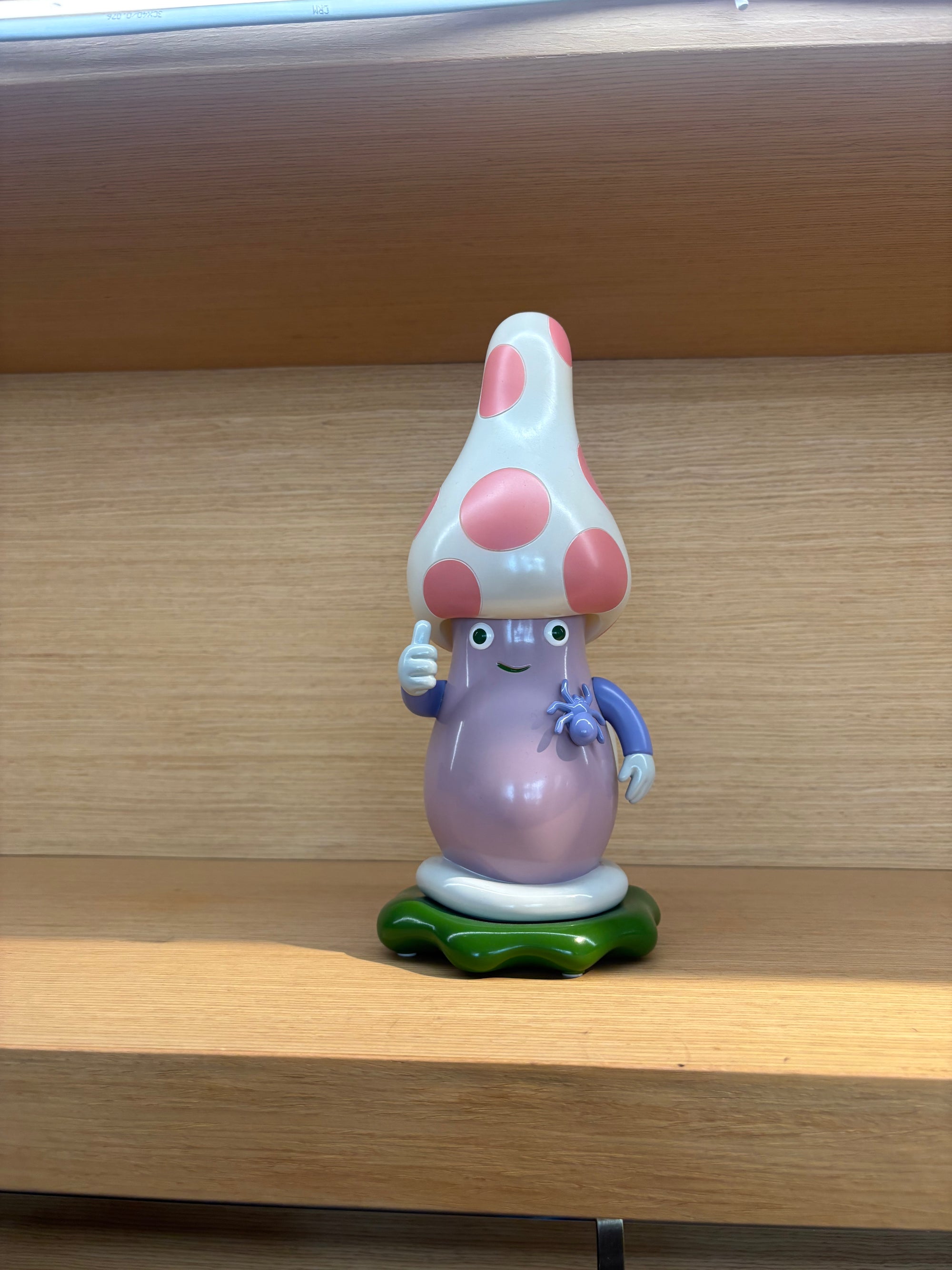 UNDERCOVER MUSHROOM LAMP