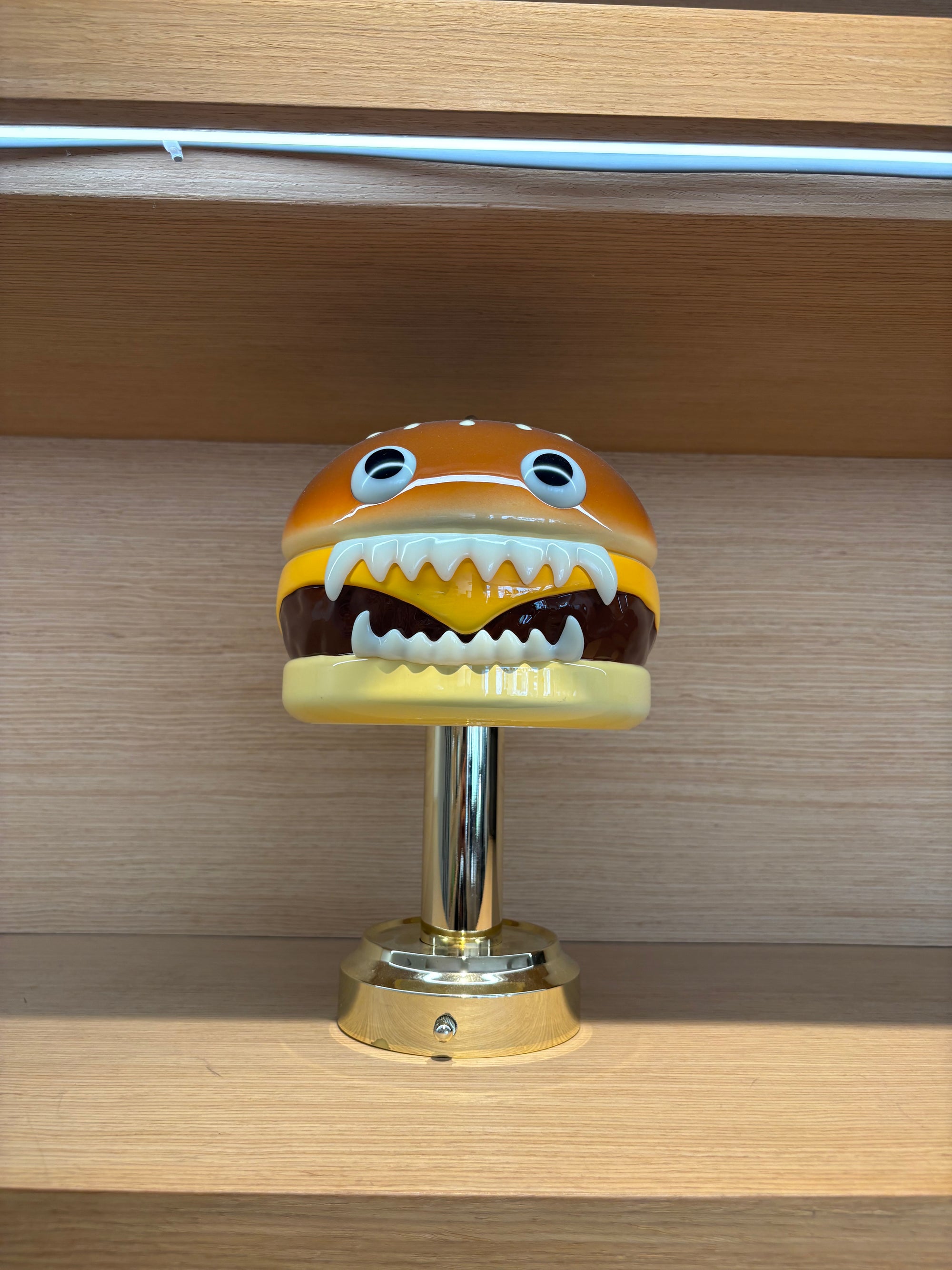 UNDERCOVER HAMBURGER LAMP