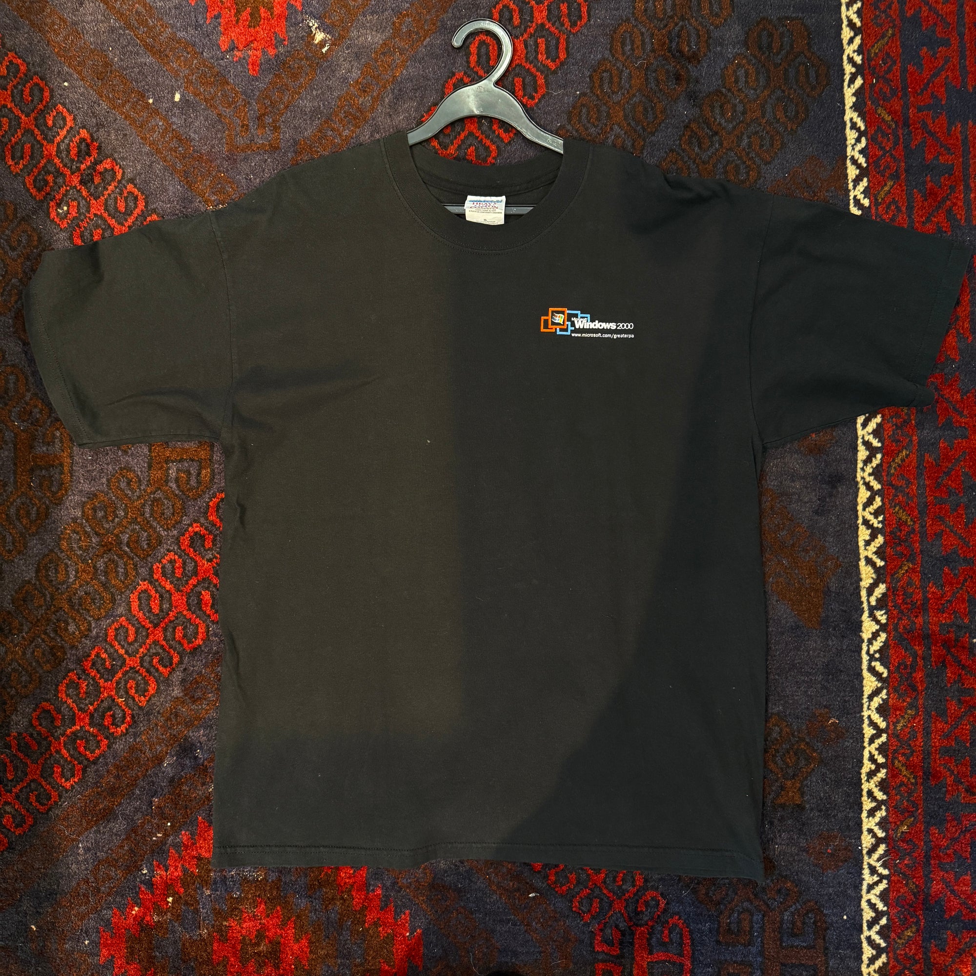 GILDAN ACTIVEWEAR WINDOWS GRAPHIC TEE WINDOWS