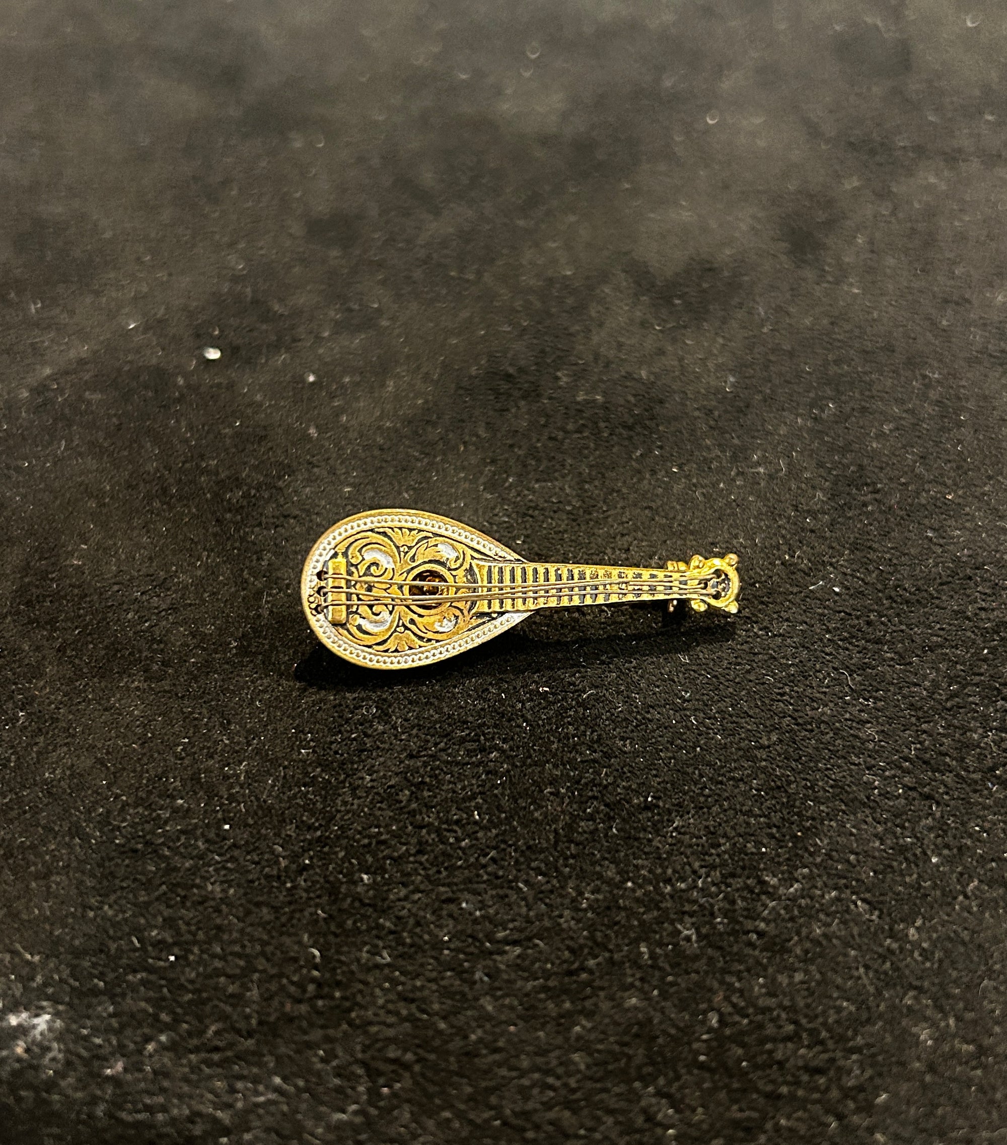 Gold-tone Mandolin Guitar Metal Brooch