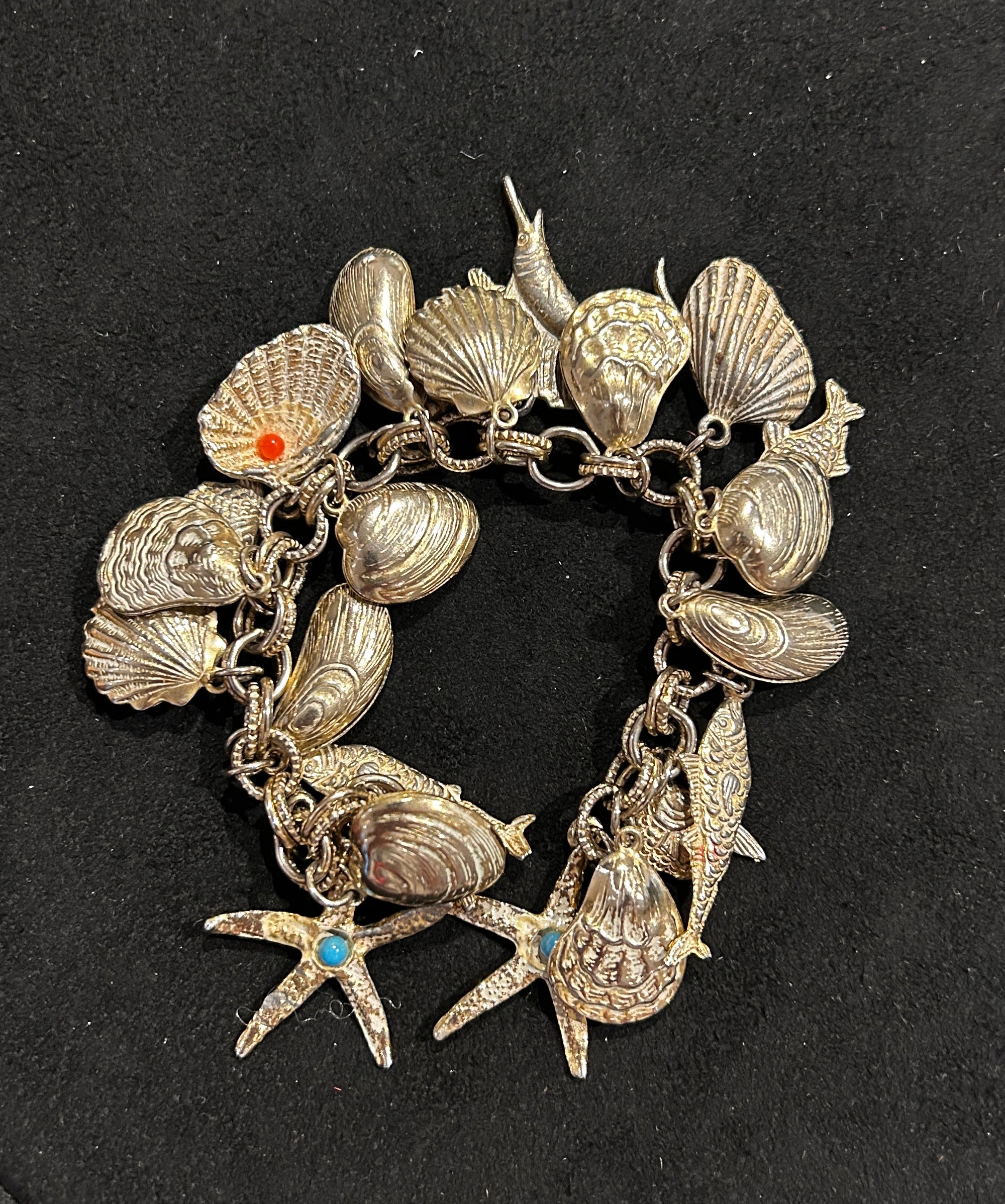 1950s-60s Vintage Silver Sea-Life Silver Charm Bracelet