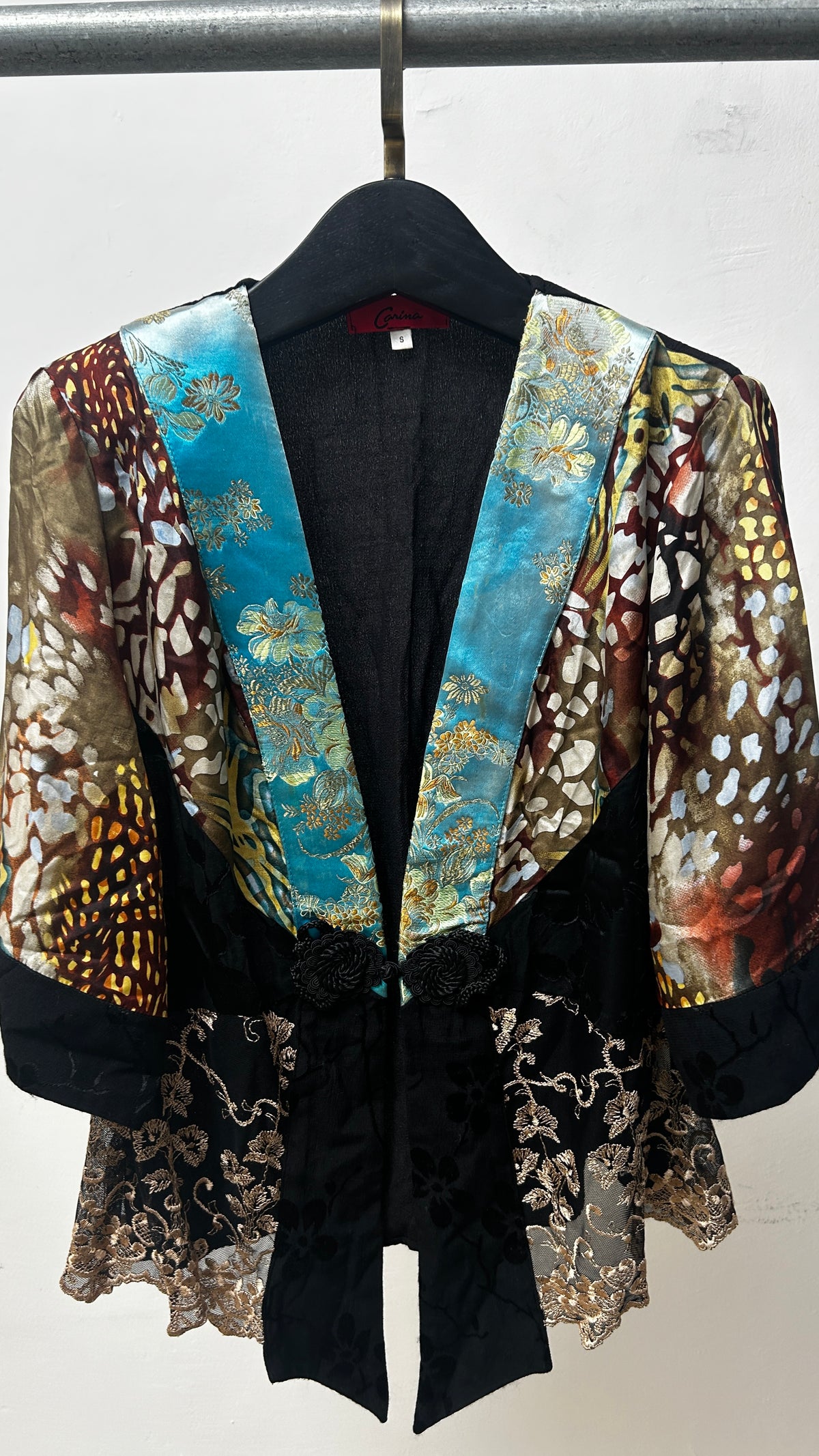 Vintage Carina Silk-Blend Patchwork Floral Kimono Top *