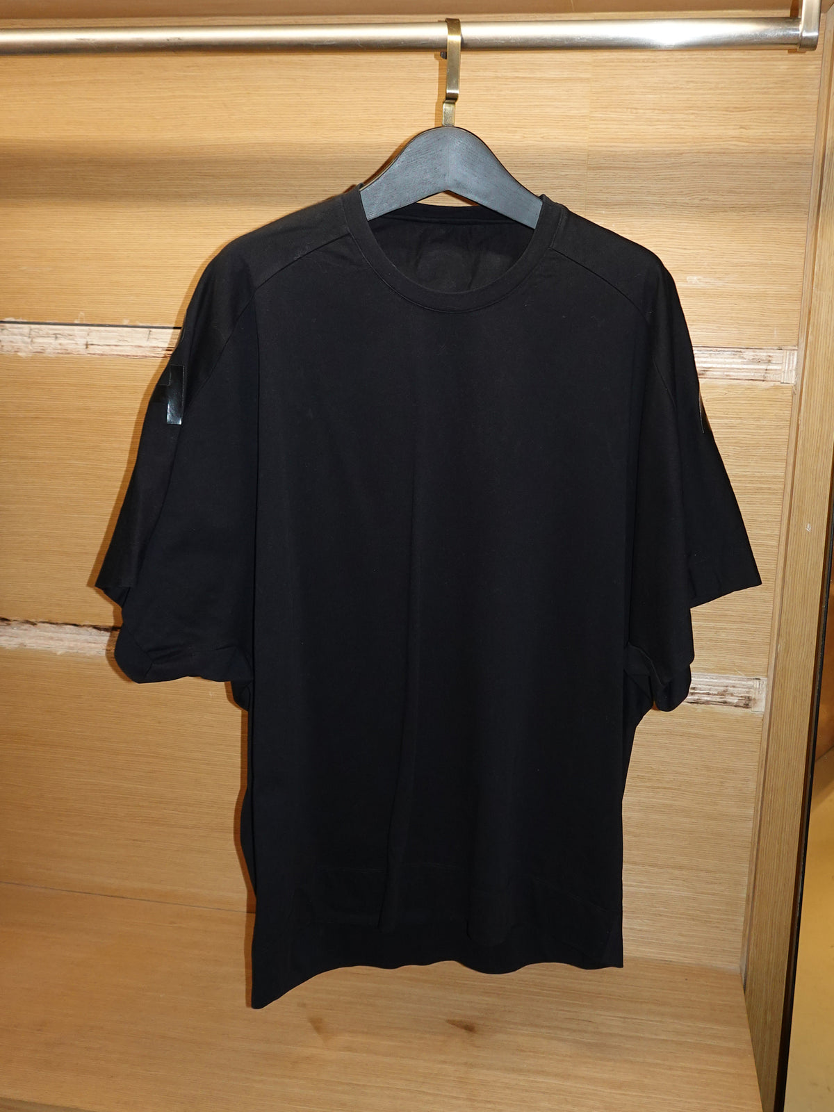 Junn.J Deconstruct Black T-Shirt