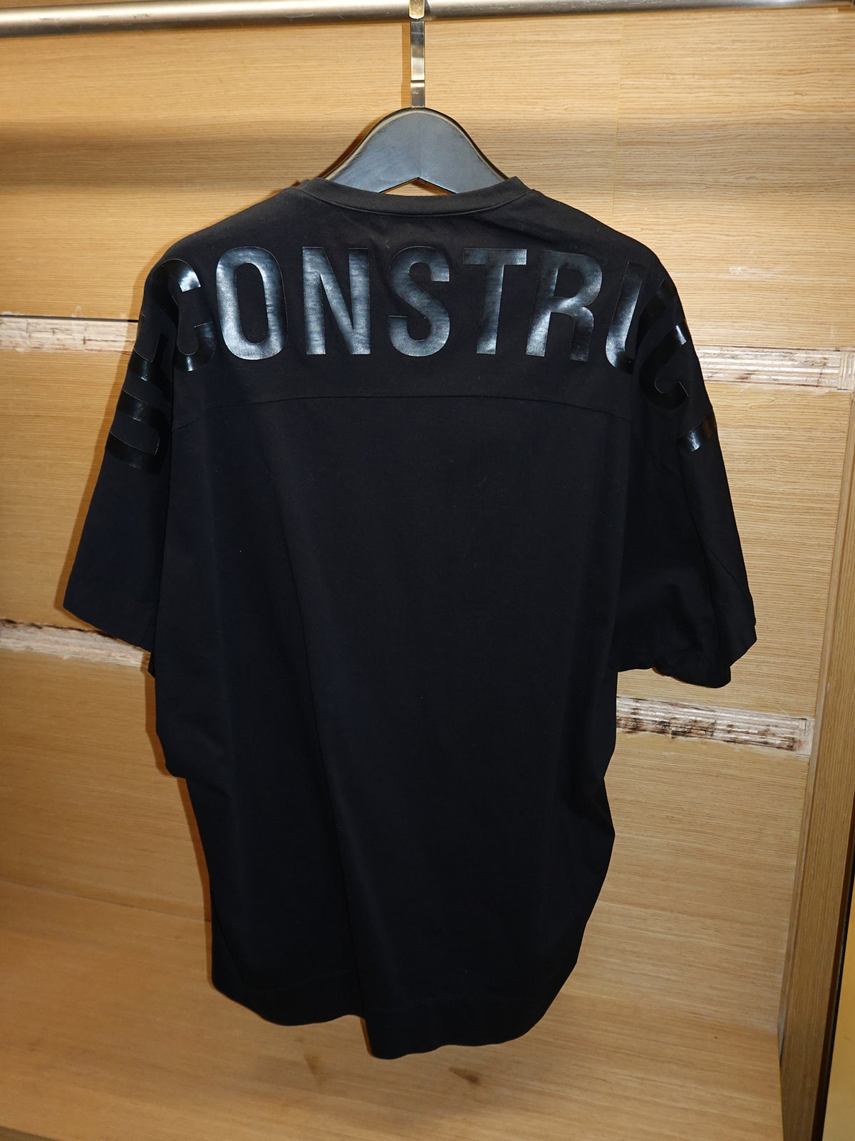 Junn.J Deconstruct Black T-Shirt
